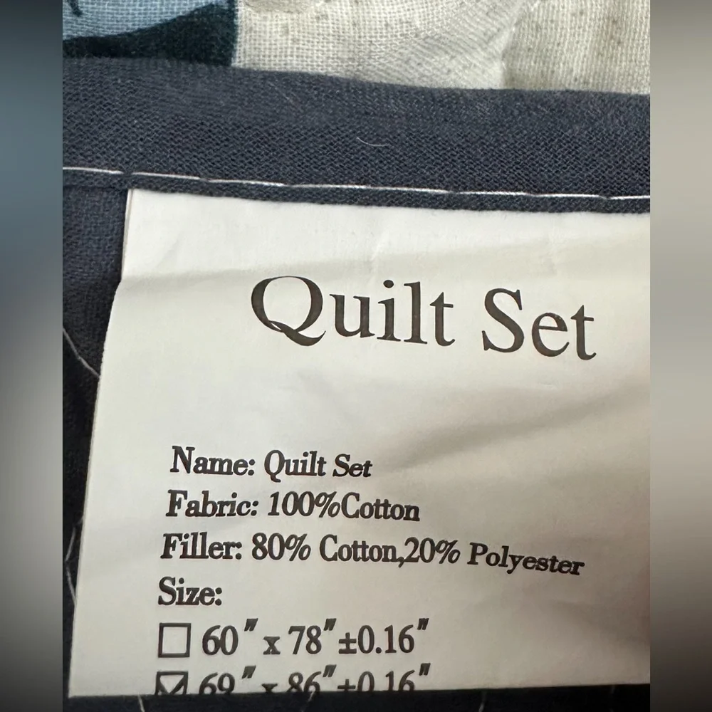 Summer Lightweight Reversible Quilt Size Twin